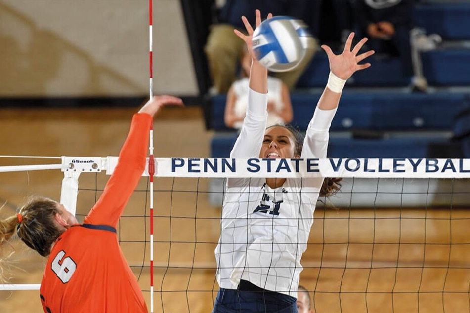 Bryanna Weiskircher (r.) spielte zuletzt am College für die Penn State University.
