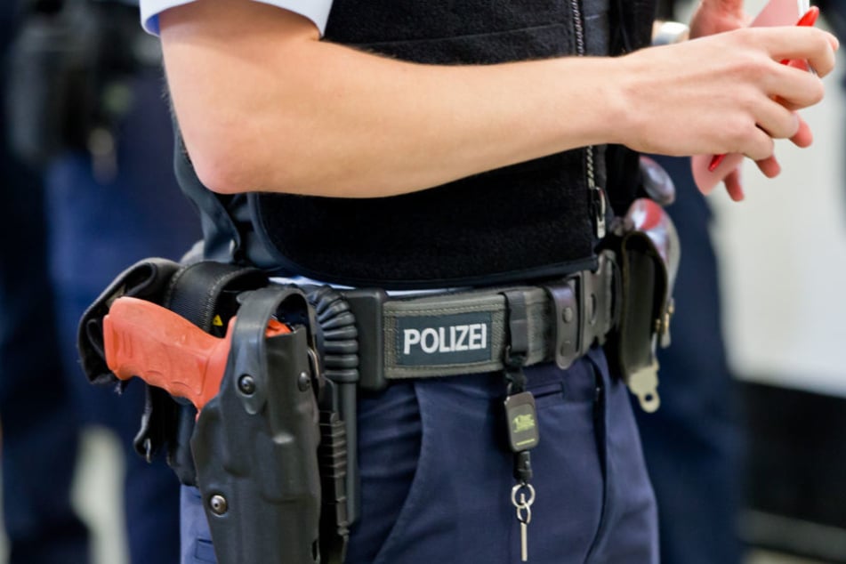 Ein Berliner Polizeioberkommissar steht unter Korruption-Verdacht. (Symbolbild)
