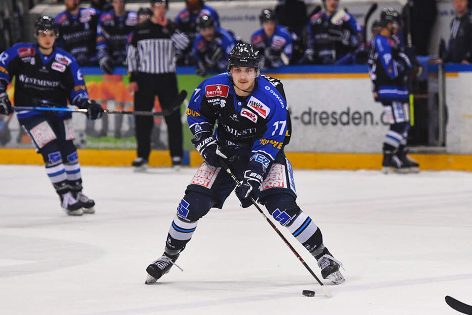Arne Uplegger macht in den Play-offs mit seinem Jugendfreund Tim Heyter (l.) in der Abwehr einen Riesenjob.