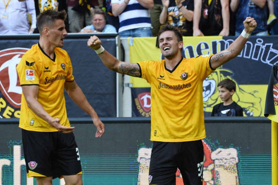 Sturmpartner Stefan Kutschke (l.) würde Testroet den Einsatz gegen Bielefeld gönnen - toller Sportsmann!