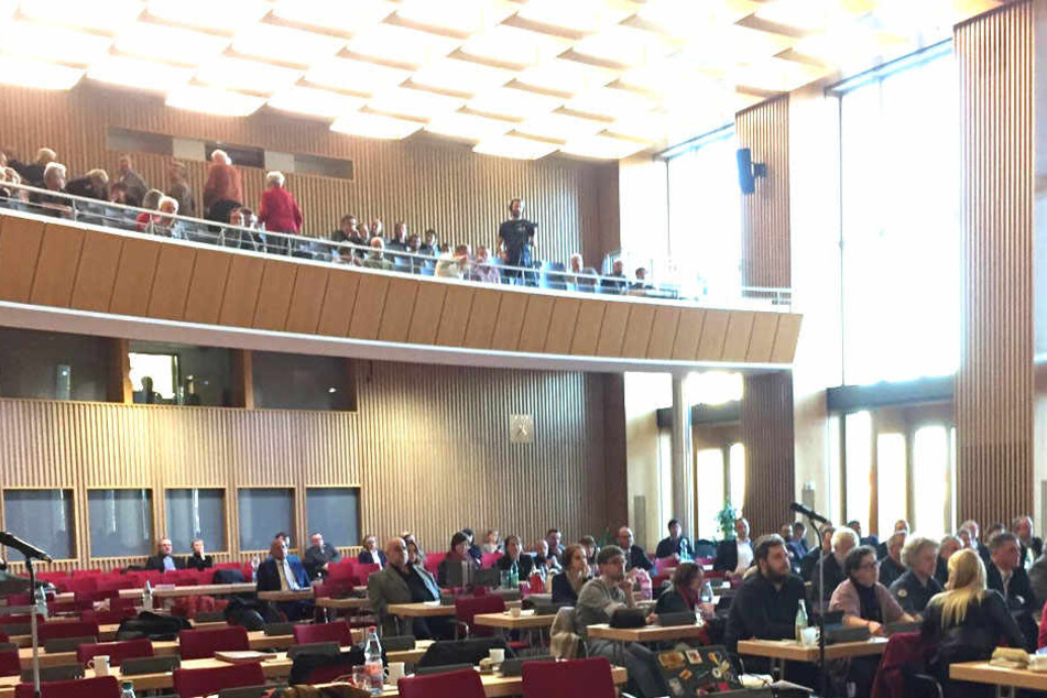 Gähnende Leere: Die Linken haben am Donnerstag aus Protest den Stadtrats-Saal verlassen.