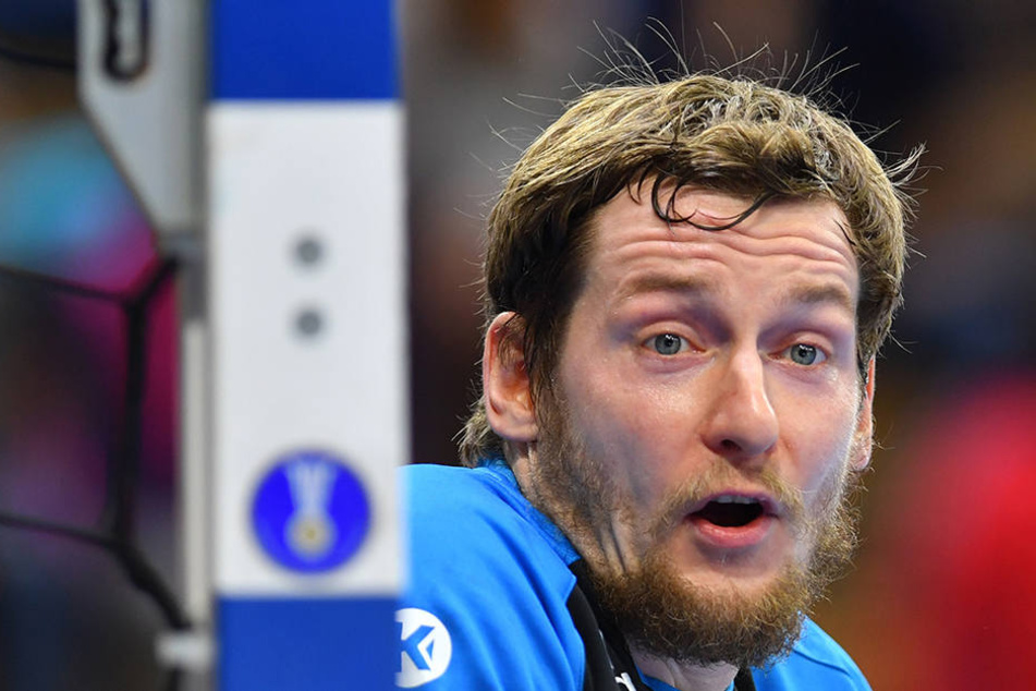 Papa Mario Huhnstock bei seiner Arbeit als HCE-Keeper.