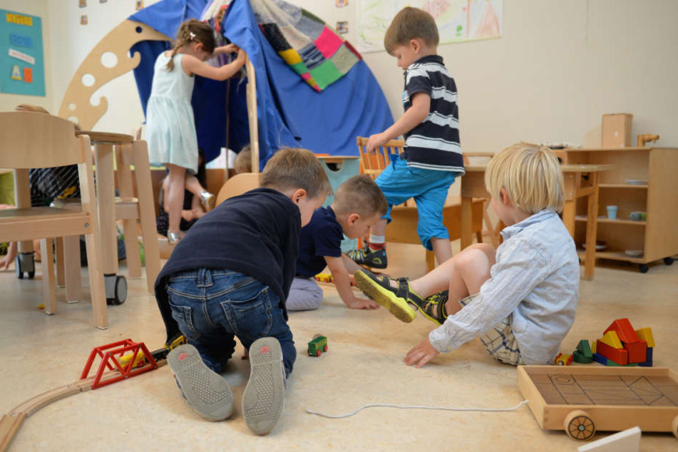Ab 2018 soll das letzte Kita-Jahr beitragsfrei sein. Elternvertreter sehen diese Entscheidung kritisch.