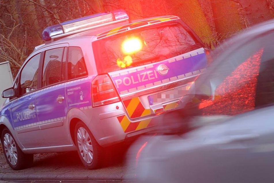 Ein 32-Jähriger fuhr mit 125 km/h durch den Ort. (Symbolbild)