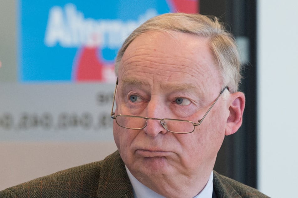 Parteivorsitzender Alexander Gauland werde aber in jedem Fall nicht gemeinsam mit Lutz Bachmann - dem vorbestraften PEGIDA-Chef - auftreten.