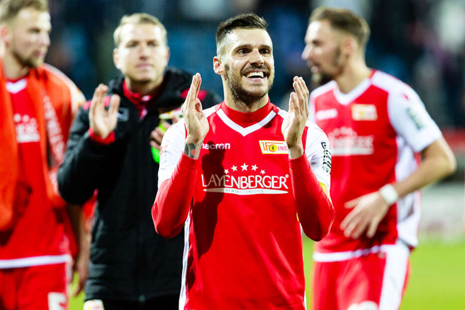 Der 1. FC Union Berlin um Christopher Trimmel ist auf Bundesliga-Kurs.