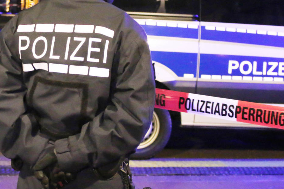 Die Polizei hat neue Details zum schweren Unfall in Bayern veröffentlicht. (Symbolbild)