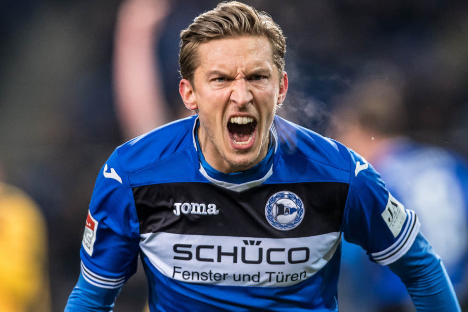 Das Bielefelder Unternehmen ziert auch im kommenden Jahr das Trikot der Profis.