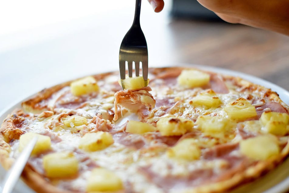Die Bedienung einer Pizza-Kette erlebte eine angenehme Überraschung bei zwei Kunden.