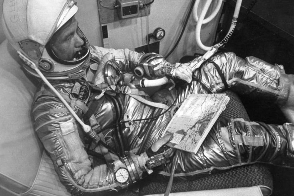 John Glenn bei der Vorbereitung zur Weltumrundung 1962.