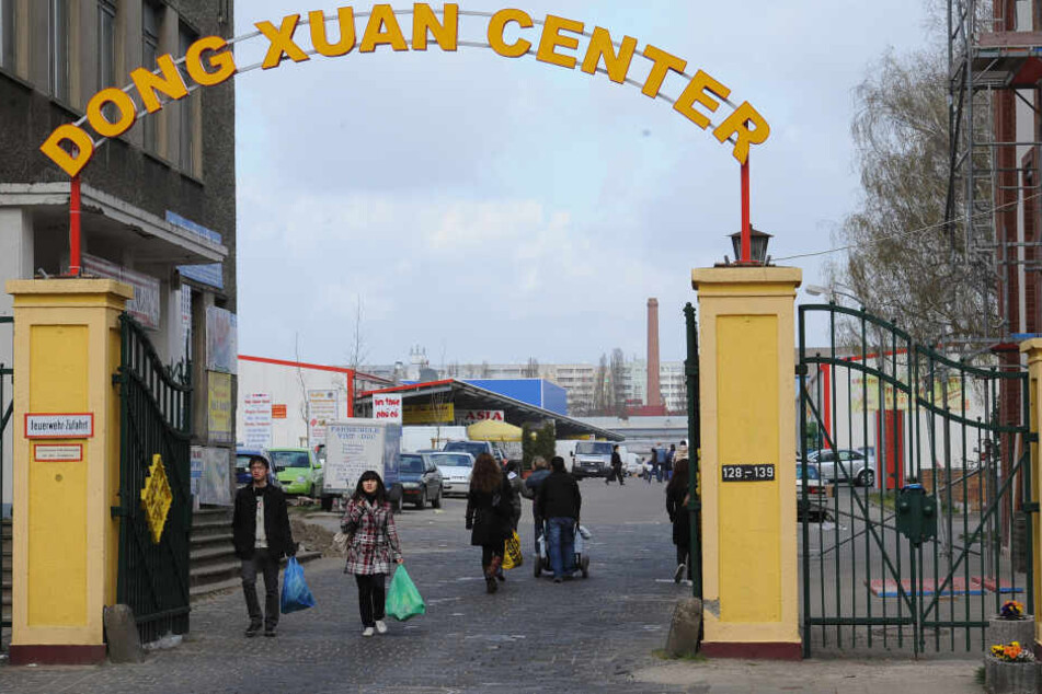 Auf dem Gelände des Dong-Xuan-Centers in Berlin-Lichtenberg wurde ein Kind lebensgefährlich verletzt (Symbolbild)..