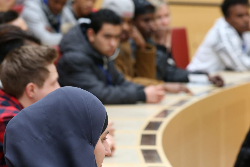 In Baden-Württemberg lebten Ende September 2019 rund 1,76 Millionen Ausländer. (Symbolbild)