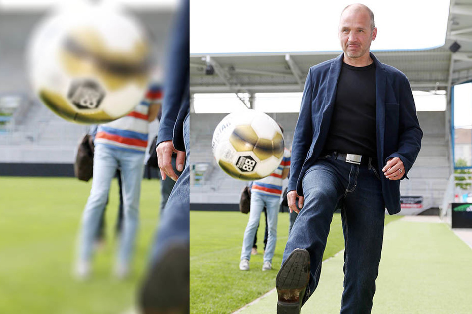 Kick-Off für Steffen Ziffert! 26 Jahre nach seinem Abschied als Spieler ist der 52-Jährige zurück in Chemnitz und treibt als neuer Sport-Vorstand die Planungen für die Zukunft voran.