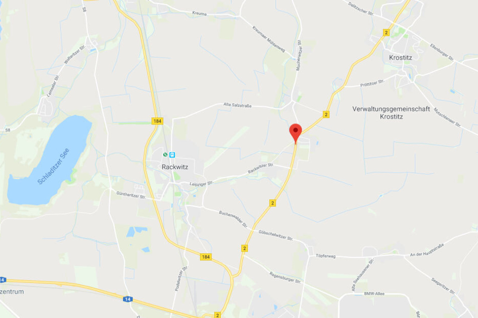 Auf der B2, etwa auf Höhe Schlehna, verunglückte der junge Autofahrer.