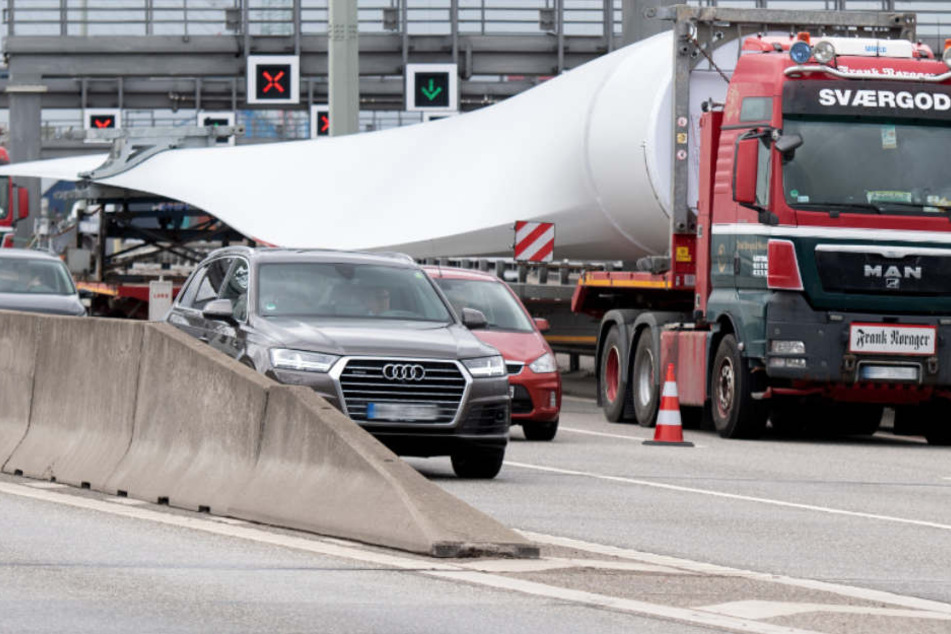 Die Transporter konnten weder vor noch zurück.