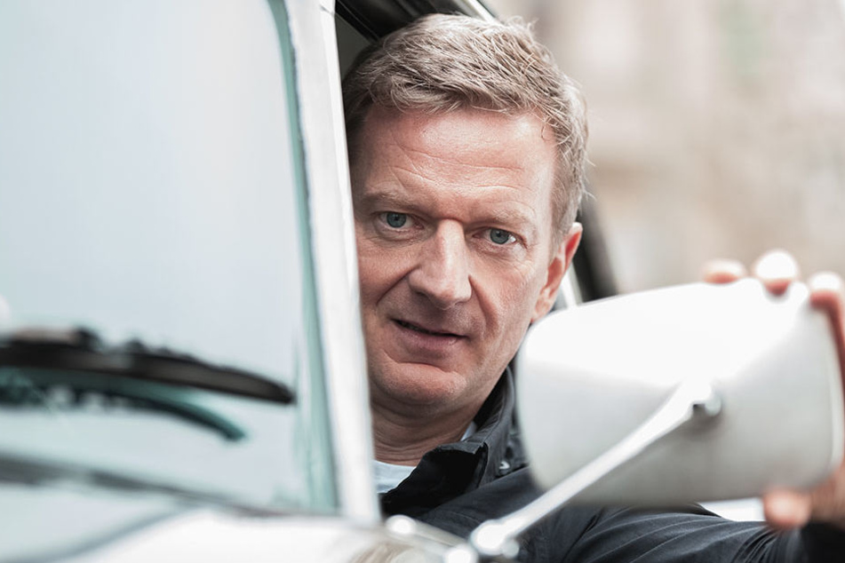 Comedian Michael Kessler versucht sich als Taxifahrer in Berlin.