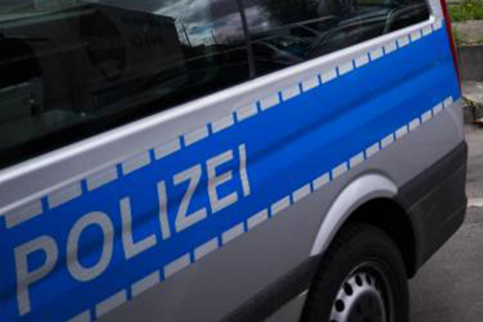Als die Polizei eintraf, hatten andere Wachmänner ihren Kollegen schon erstversorgt und den Angreifer unter Kontrolle gebracht.