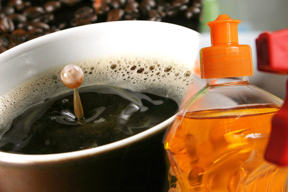 Eine Demenzkranke Frau gab ihrem Mann versehentlich Reinigungsmittel statt Kaffee zu trinken.