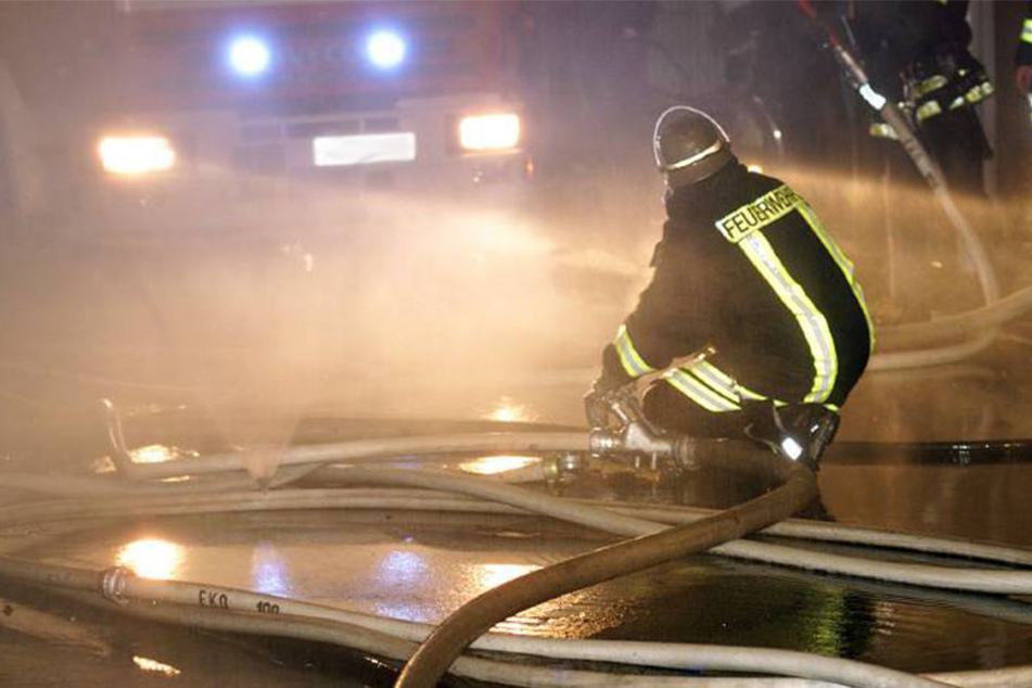 Die Feuerwehr konnte nach den Löscharbeiten keine Brandursache feststellen.