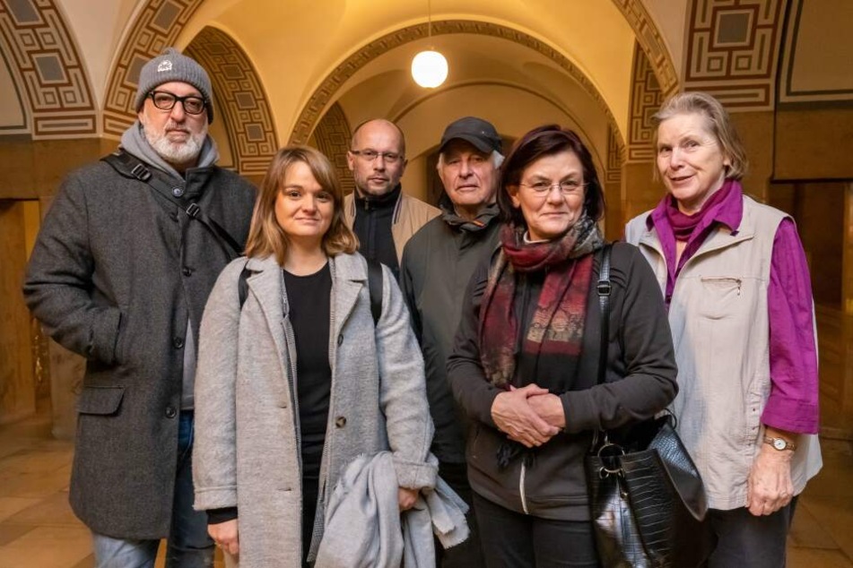 Sind gegen den Aldi-Umzug in Borna: (v.l.) Andreas Müller, Nora Zill, Dr. Wolfgang Uch, Claus Ramm, Bettina Löser und Renate Mäding.