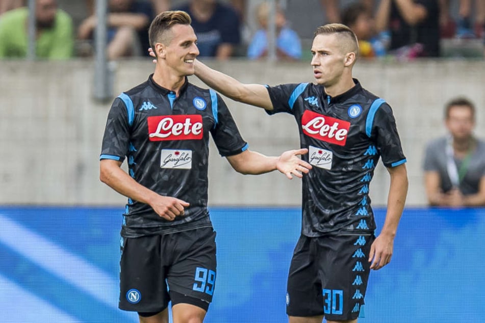 Marko Rog (Re.) spielt aktuell beim Tabellenzweiten der italienischen Serie A, dem SSC Neapel.