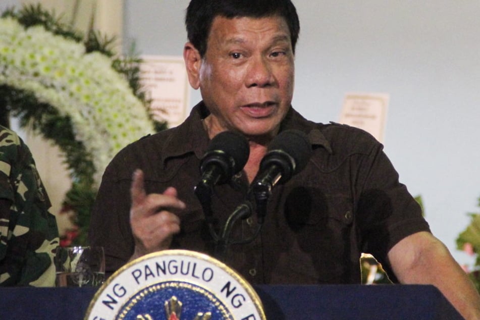 Der Präsident der Philippinen, Rodrigo Duterte (71), vergleicht seinen Kampf gegen die Drogen mit Hitlers Vernichtungskrieg gegen die Juden.
