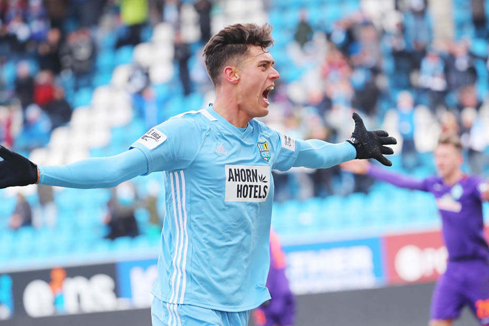Elf Tore hat Myroslav Slavov erzielt, 15 sollen es werden. Fünf Spieltage bleiben dem Ukrainer noch, um die persönliche Zielmarke zu erreichen. Wie es ab Sommer mit Slavov weitergeht, ist offen. Wie so vieles beim CFC in diesen Tagen.