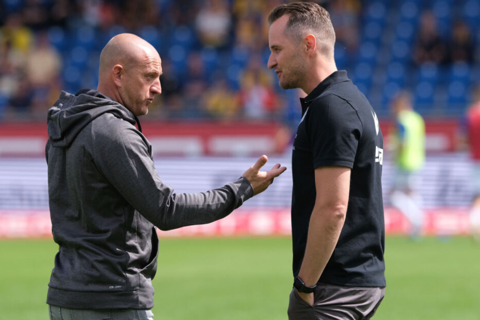 Zu diesem Zeitpunkt lief es noch gut bei Christian Flüthmann (r.) und Eintracht Braunschweig. Zwar kassierte er gegen einen seiner Vorgänger, Torsten Lieberknecht und den MSV Duisburg die erste Pleite, doch die Löwen standen weit oben in der Tabelle.