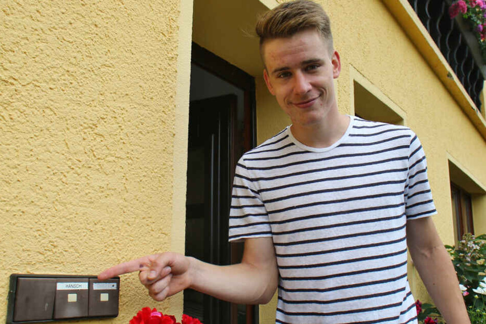 Florian Hansch ist wieder zu Hause bei den Eltern in Erdmannsdorf eingezogen.