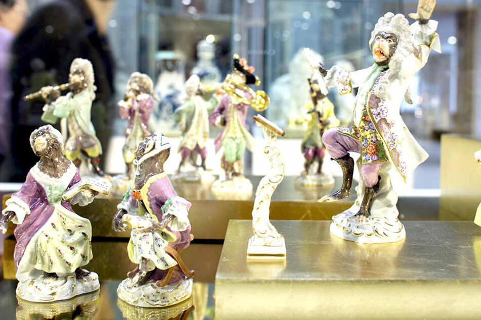 Solche Figuren von Meißner Porzellan wurden aus einem Laden entwendet.