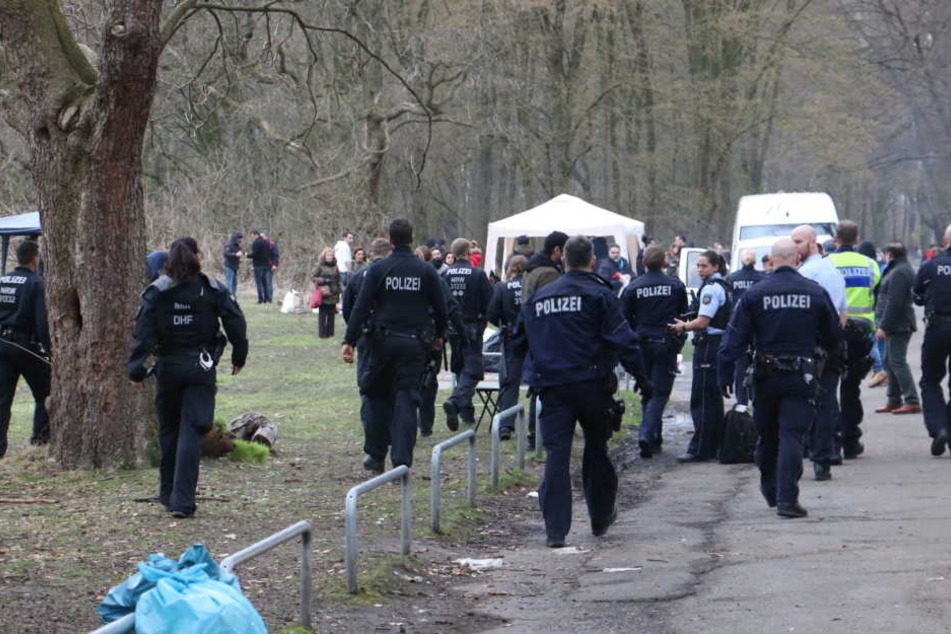 Grosser Polizeieinsatz Massenschlagerei Am Haus Am See Tag24