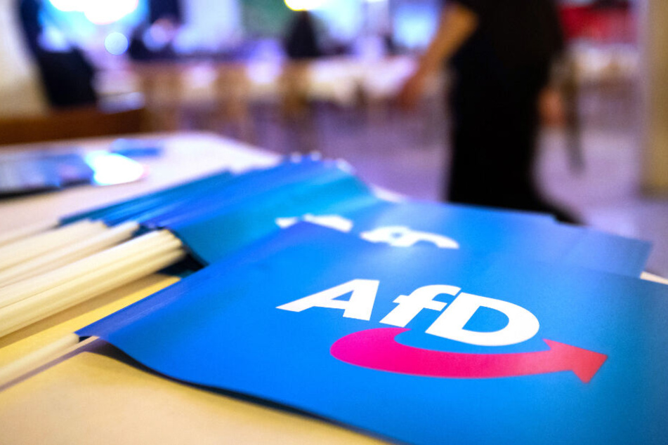 Die AfD in Oberbayern vermutet, dass Schmidt "unlautere Überrumpelungsmethoden angewendet" habe. (Symbolbild)