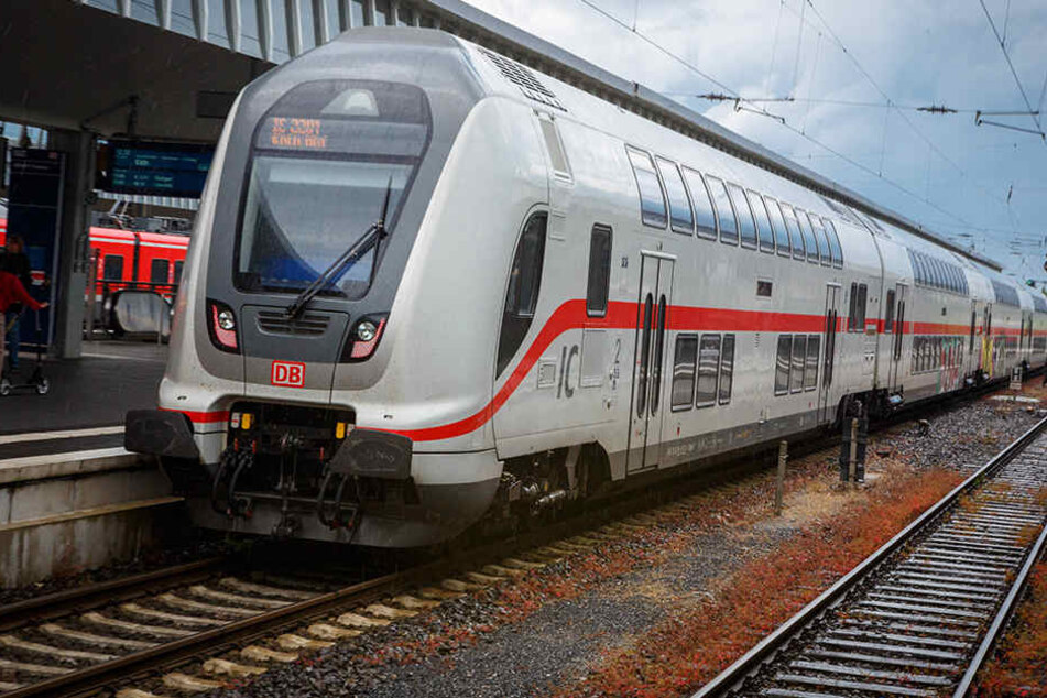 Noch bis zum 19.September müssen Fahrgäste eine deutlich längere Reisezeit einplanen.
