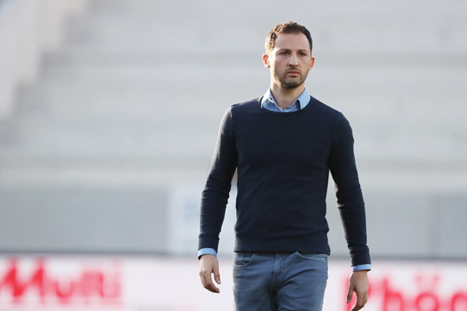 FCE-Trainer Domenico Tedesco macht sich bezüglich der bevorstehenden Aufgabe seiner Mannschaft keinen Druck.