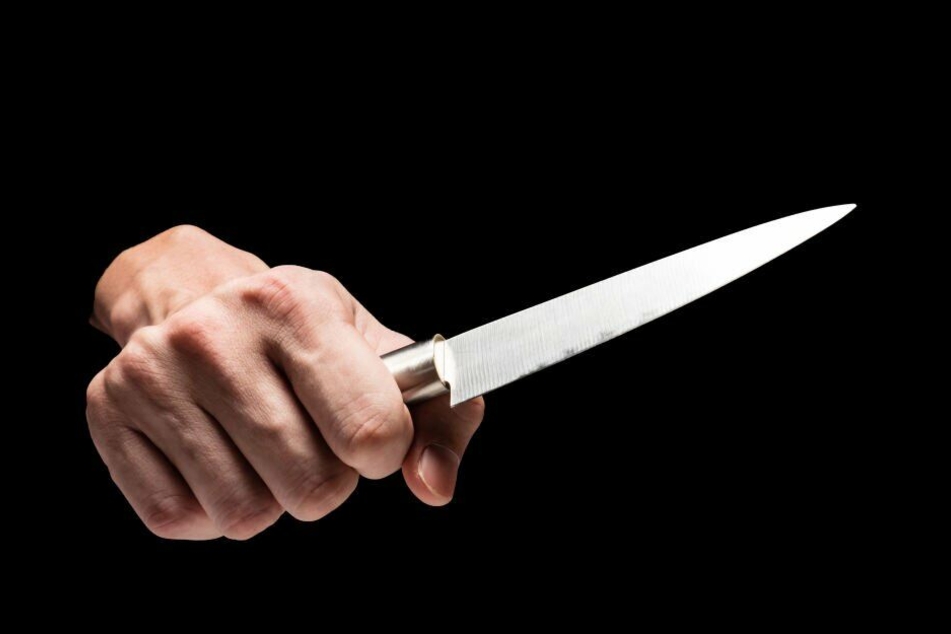 Plötzlich zog der Mann ein Messer. (Symbolbild)