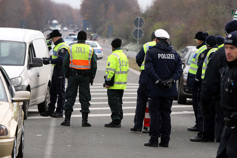 Die Kontrollen wurden länderübergreifend von der Polizei aus Deutschland, den Niederlanden und Belgien durchgeführt.