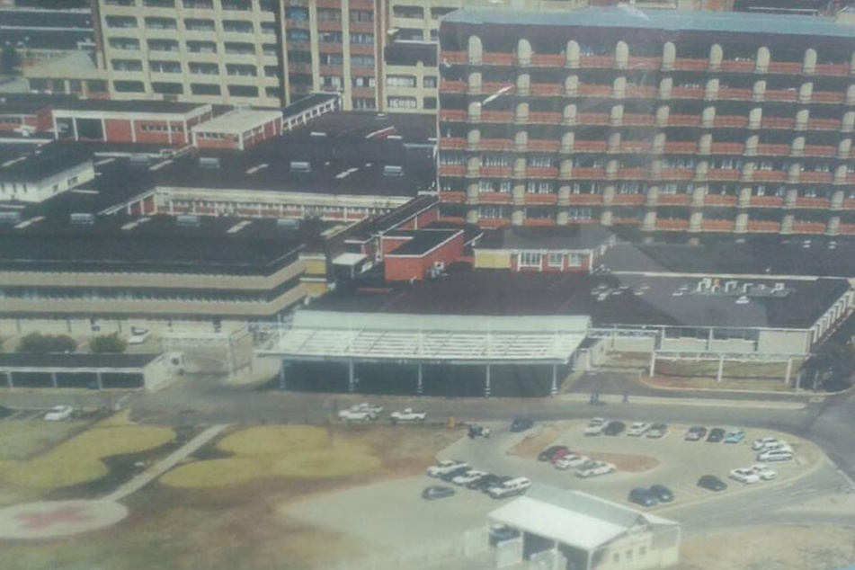 Im Pelonomi Tertiary Hospital versuchte der Mann, die junge Ärztin zu vergewaltigen.
