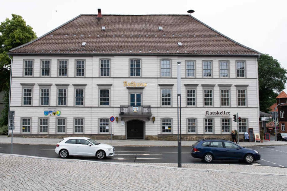 Bis auf weiteres kann das historische Rathaus von Clausthal-Zellerfeld im Oberharz nicht mehr genutzt werden.