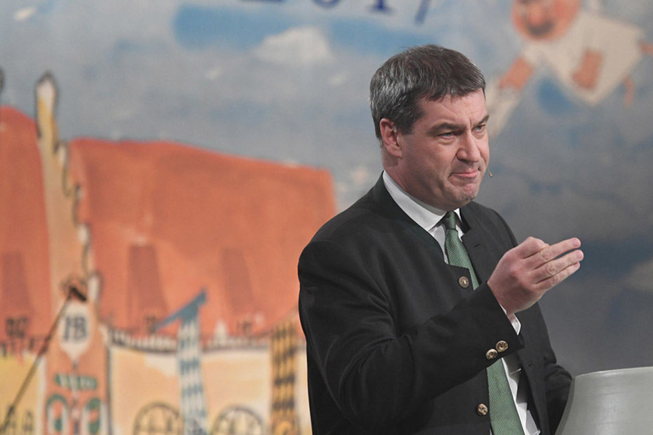 Der bayrische Finanz- und Heimatminister Markus Söder (50) hat am Einzug der AfD in den Bundestag seine Zweifel.