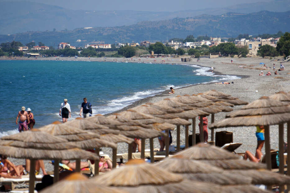 An einem Strand auf Kreta ertranken die Eltern, beim Versuch ihre Kinder zu retten. (Symbolbild)