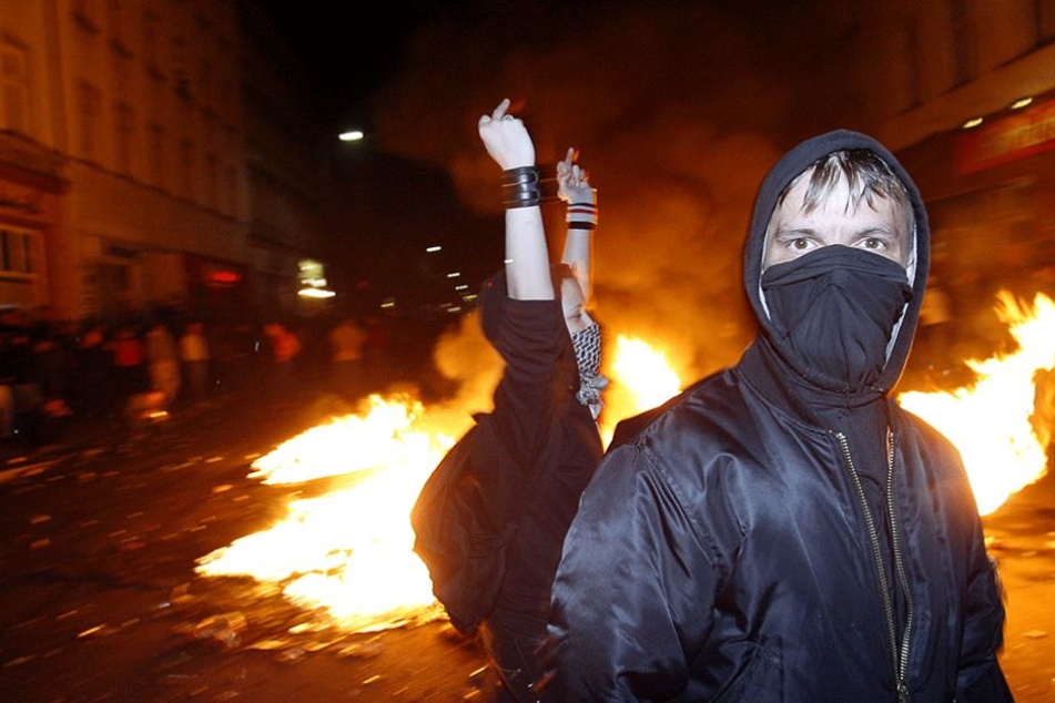 Meist bleibt es bei Autonomen und Linksradikalen nicht bei friedlichem Protest.