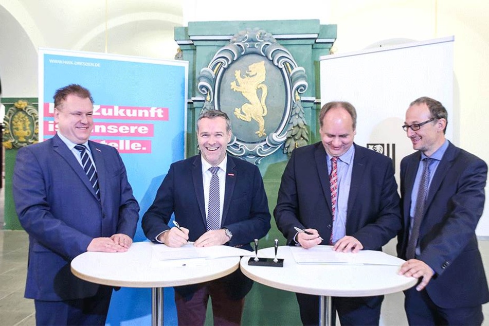 Andreas Brzezinski, Geschäftsführer der Handwerkskammer, Jörg Dittrich,
Präsident der Handwerkskammer, Dresdens OB Dirk Hilbert und Robert Franke
(v.l.), Leiter des Amts für Wirtschaftsförderung.
