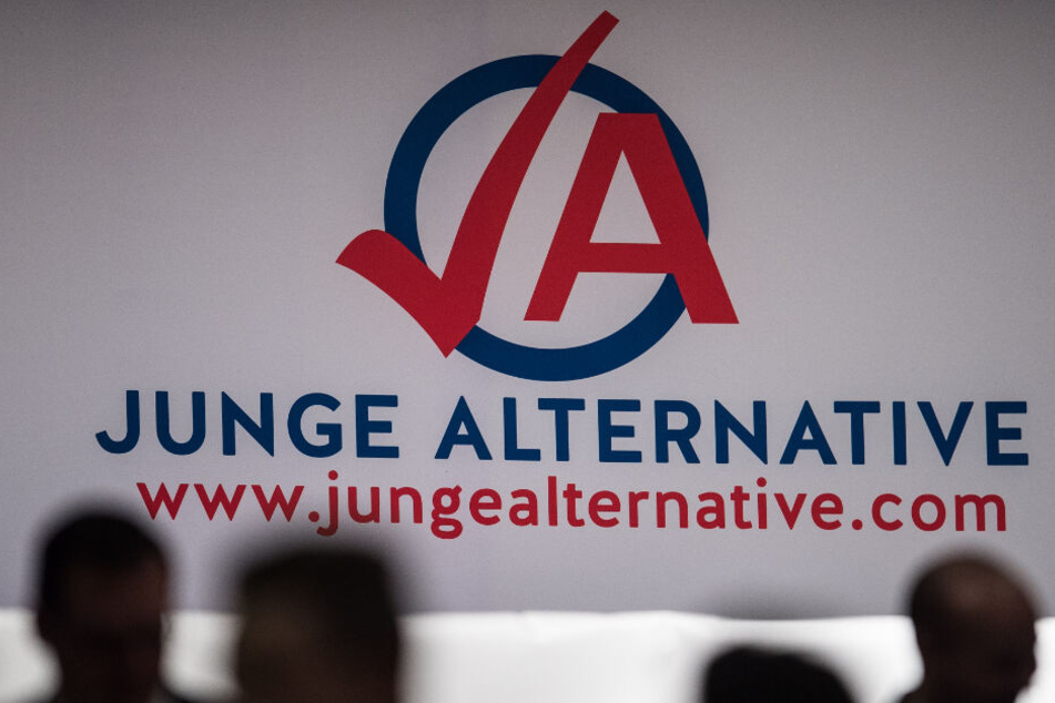 Seit kurzem wird die Junge Alternative in Baden-Württemberg vom Verfassungsschutz beobachtet. (Symbolbild)