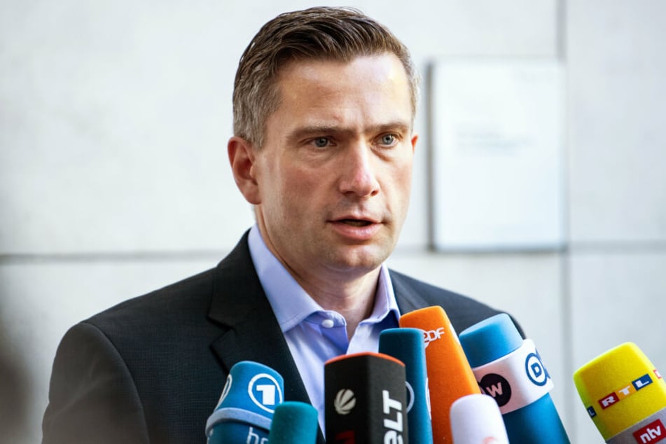 Martin Dulig (45, SPD).