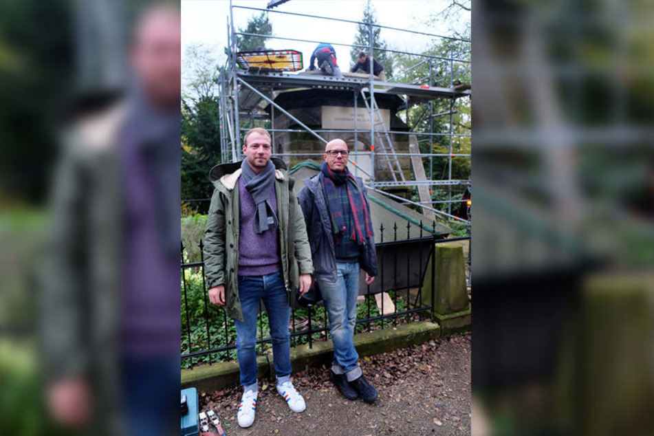 Matthias und Klaus Uhlen planen jetzt schon, wie sie bestattet werden wollen.