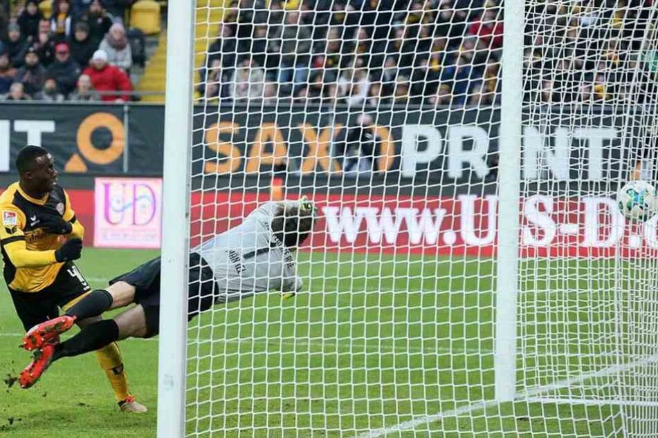 Berko trifft zum 4:0 gegen Aue und ist damit in dieser Saison schon der 13. Torschütze von Dynamo.