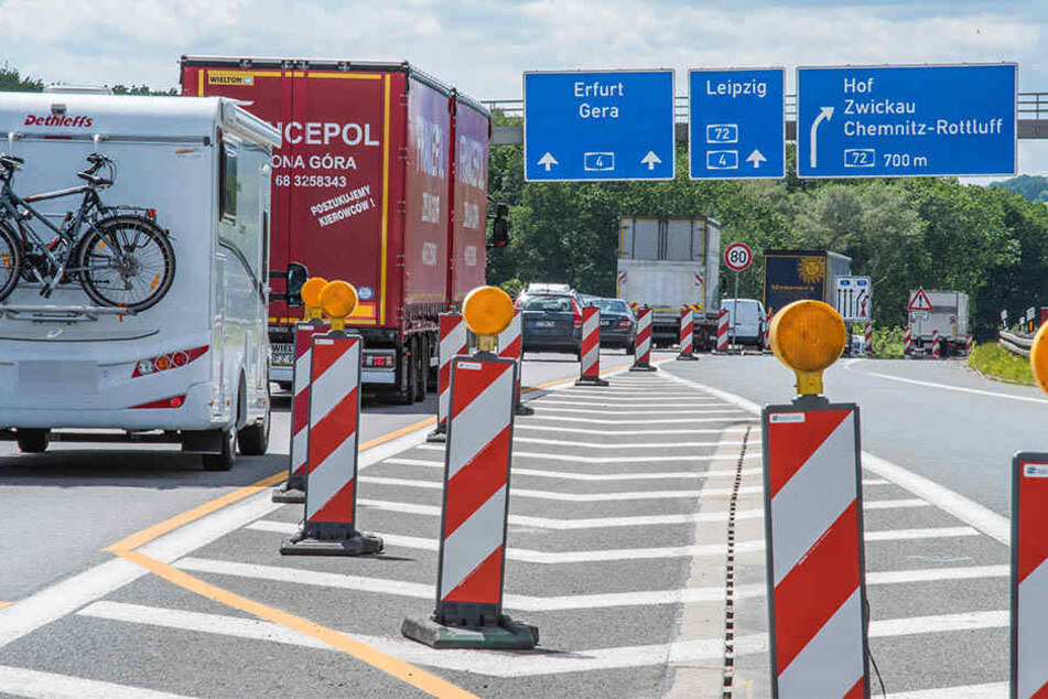 Ab in den Urlaub: Wer am Wochenende auf den Autobahnen rund um Chemnitz unterwegs ist, muss mit Stau rechnen.