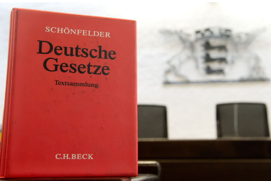 Vor dem Landgericht Stuttgart muss sich ein 34-Jähriger wegen sexuellen Missbrauchs verantworten.