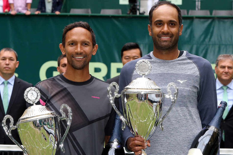 Den Titel-Hattrick im Blick bei den 25. Gerry Weber Open haben Titelverteidiger Raven Klaasen (links) aus Südafrika und der US-Amerikaner Rajeev Ram im Doppelwettbewerb des ATP 500er-Rasenevents nach den Erfolgen in den Jahren 2015 und 2016.