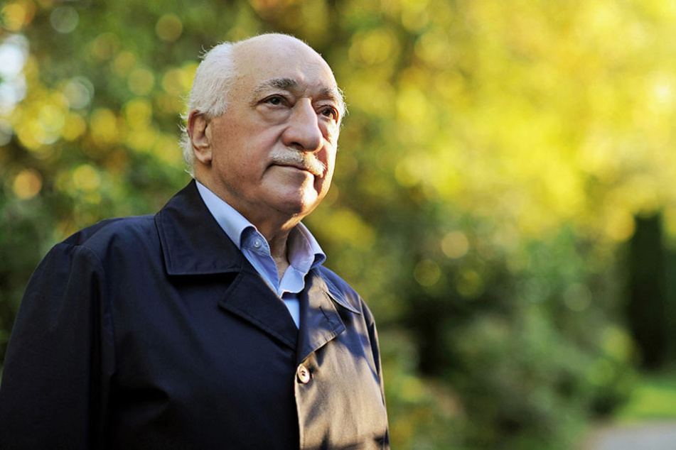 Mehr als 1000 Anhänger des Predigers Fethullah Gülen (75) wurden am Mittwoch festgenommen.